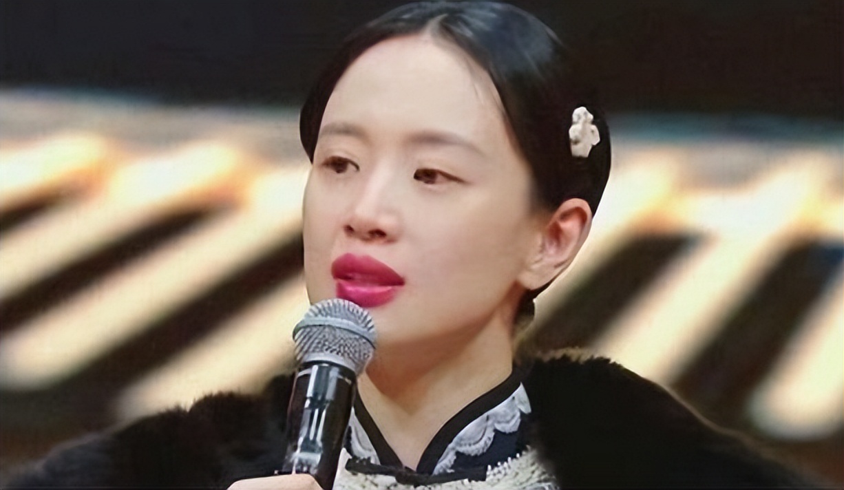 娱乐圈明星丑闻_那英虐待员工事件_韩雪曝娱乐圈某女明星黑料,